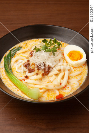 Soy milk udon Soy milk udon 81160344