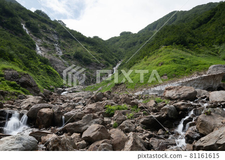 Hidaka Mountains Satsunai River Hachinoswa 1000 ⅿ Mimata 81161615