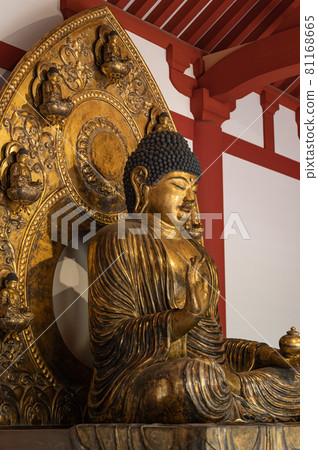 圓一寺遺址藥師如來坐像 國家指定史蹟本寺區 圓一寺遺址藥師如來坐像 國家指定史蹟本寺區 81168665