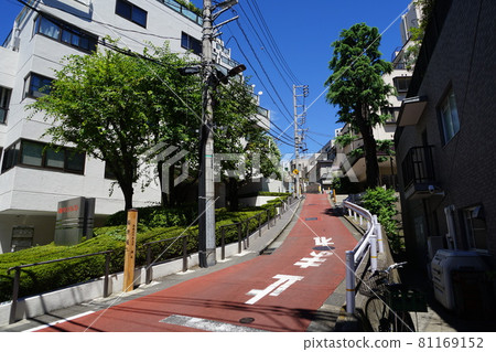 August 467 Minato-ku, Inarizaka / Akasaka 7-chome August 467 Minato-ku, Inarizaka / Akasaka 7-chome 81169152
