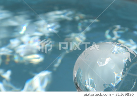 Image of glass globe and water surface, water planets, SDGs, etc. 81169850