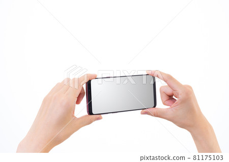 Smartphone with hand screen pass 81175103