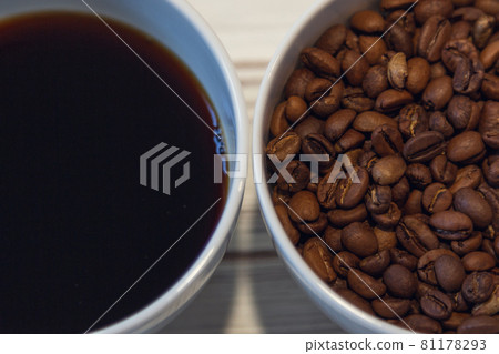 Coffee beans Coffee beans 81178293