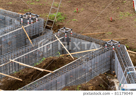 Formwork compaction status Lath formwork driving formwork before concrete placement 81179049