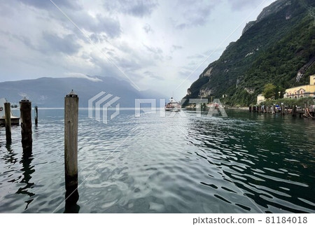 port of riva del garda in italy 81184018