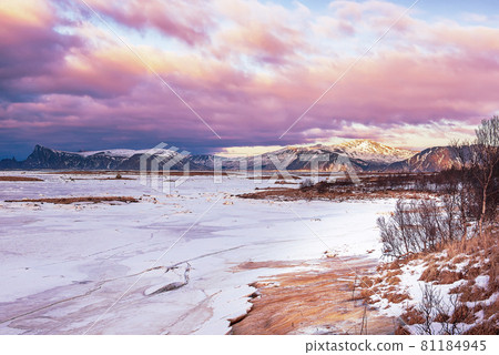 Winter Norway lake Winter Norway lake 81184945