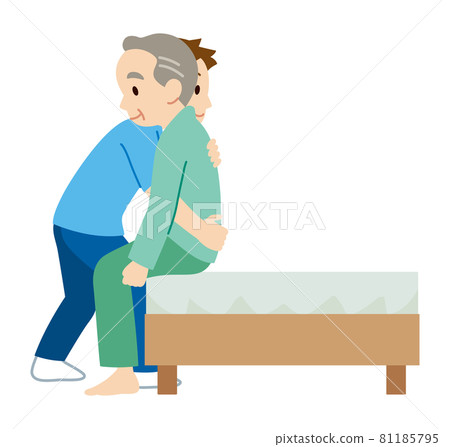 協助起床的老年看護人 81185795