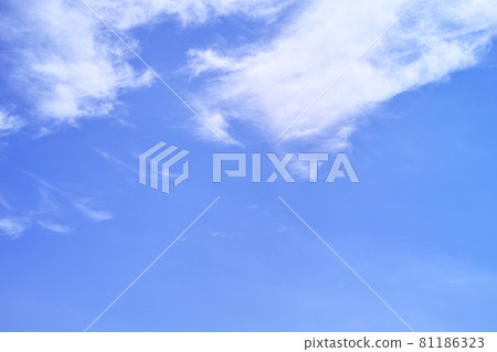 Blue sky and cloud image Blue sky and cloud image 81186323