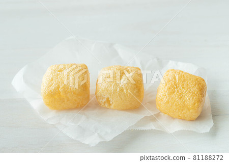 Lined fried food Lined fried food 81188272