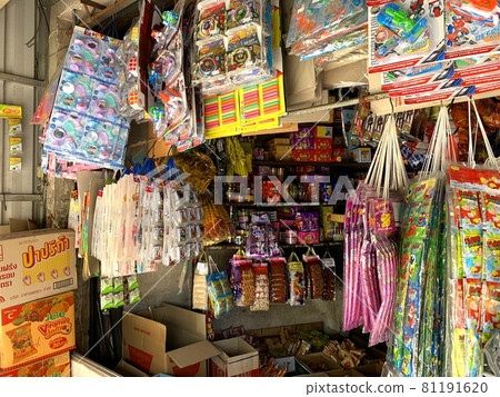 泰國雜貨店 81191620