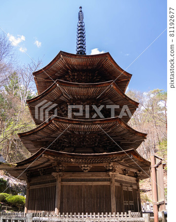 Eight octagonal triple tower of Anzenji Eight octagonal triple tower of Anzenji 81192677