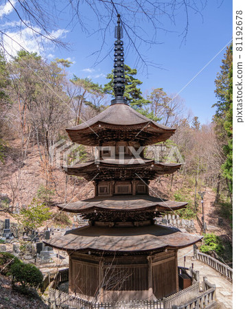 安樂寺八角三重塔全景 安樂寺八角三重塔全景 81192678