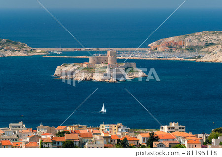 View of Marseille town. Marseille, France View of Marseille town. Marseille, France 81195118