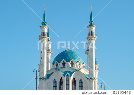 The Kul Sharif Mosque is a one of the largest mosques in Russia. 81195448