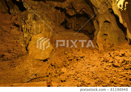 Inazumi Underwater Cave "Buddha Village" Inazumi Underwater Cave "Buddha Village" 81198948