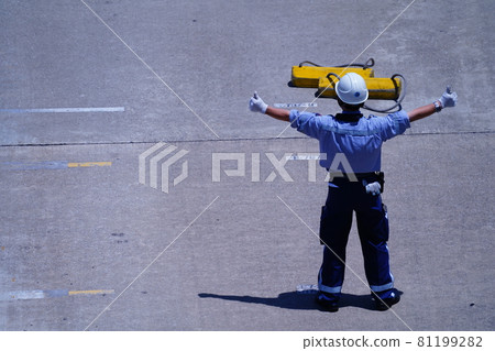 Ground handling 81199282