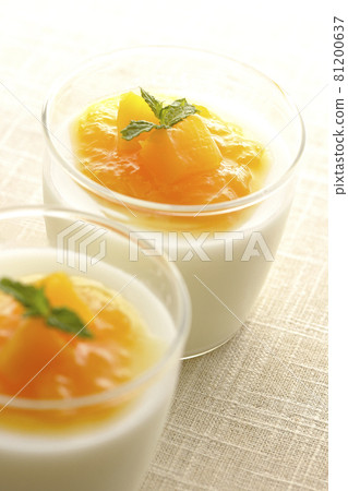Annin tofu with mango sauce with pulp 81200637