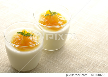 Annin tofu with mango sauce with pulp 81200638