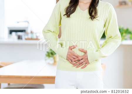 stomach ache   stomach ache   81201632