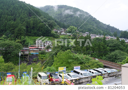 Scenery from the north end of Okutama Station 81204053