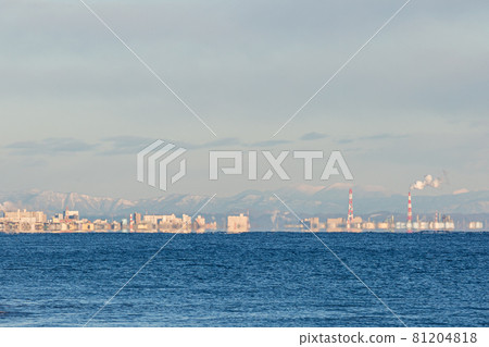 Distant landscape Distant landscape 81204818