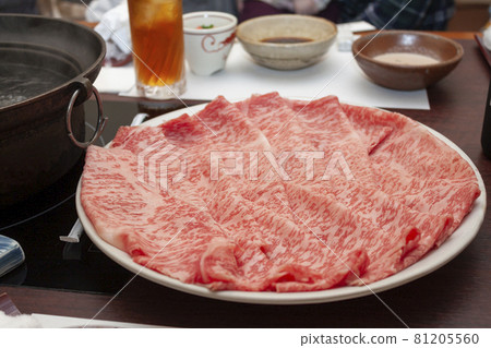 Hida beef shabu-shabu 81205560