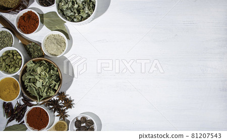印度咖哩香料背景 81207543
