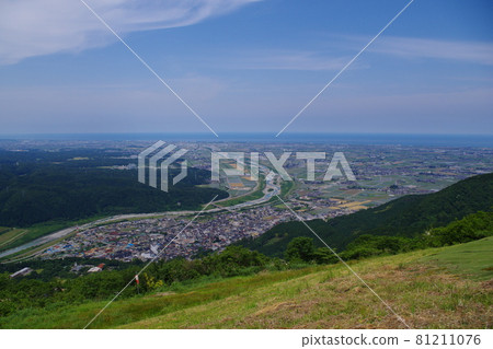 View of the Kana Plain from the Shishiku Highland Hakusan Tetorigawa Geopark 81211076