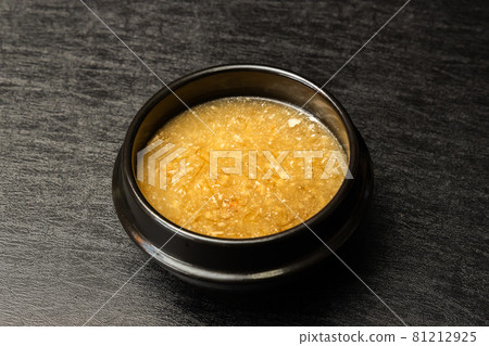 魚翅燉 魚翅燉 81212925