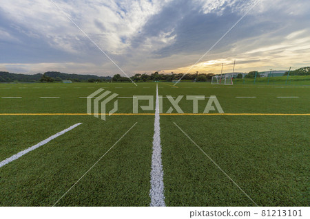 Soccer rugby ground goal baseball field sunset Tamagawa riverbed ground Soccer rugby ground goal baseball field sunset Tamagawa riverbed ground 81213101