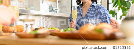 Have a home party together 81213551