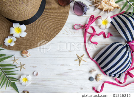 Summer vacation concept 81216215