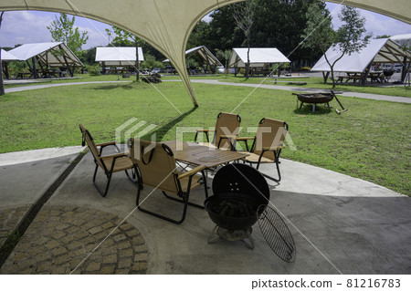 barbecue    81216783