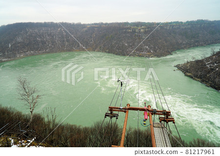 Whirlpool landscape (Niagara) 81217961