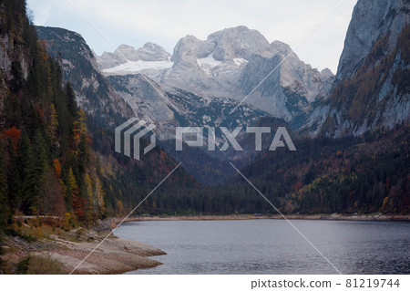 beautiful mountain lake beautiful mountain lake 81219744