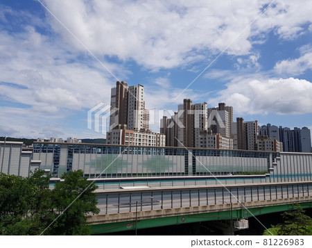 Namyangju. Byeollae-dong. Sikseong-dong. Development. Bul-am-san. Residential area 81226983