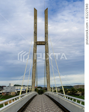 [Osaka] Cycle bridge over the Minamikawachi cycle line 81227840