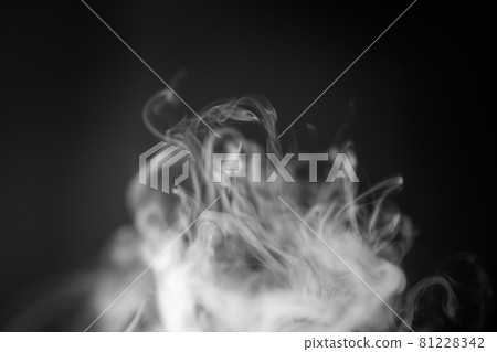 煮白煙 煮白煙 81228342