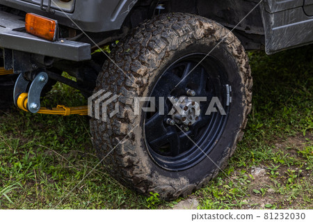 越野車泥胎 81232030