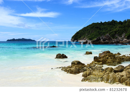 The blue sea and sky with mountain and rock The blue sea and sky with mountain and rock 81232678