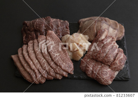 烤肉拼盤5種、烤肉套餐、烤肉套餐 烤肉拼盤5種、烤肉套餐、烤肉套餐 81233607