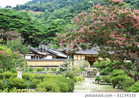 Old house, famous house, travel Old house, famous house, travel 81234338