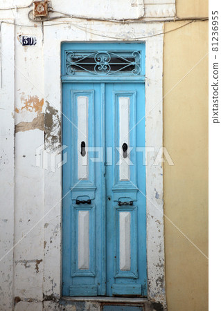 Traditional door from Sousse, Tunisia 81236955