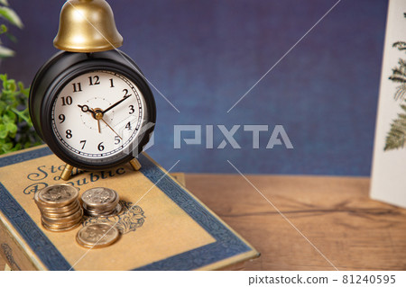 Image of labor and wages Clock and money Image of labor and wages Clock and money 81240595