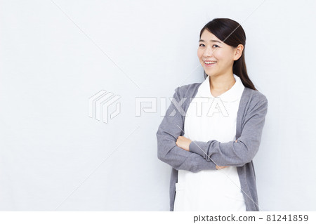 Beauty clinic staff suffering from a smile 81241859