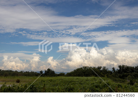 Niigata's late summer sky Niigata's late summer sky 81244560