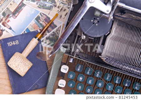 A retro typewriter on the table A retro typewriter on the table 81245453