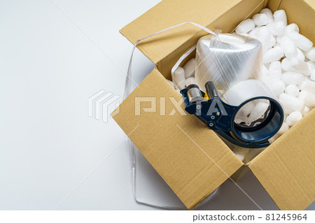 紙板箱和包裝材料 紙板箱和包裝材料 81245964