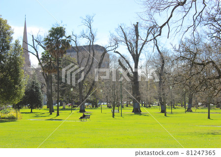 Fitzroy Gardens in Melbourne Fitzroy Gardens in Melbourne 81247365