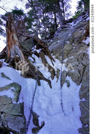 內木山、池山、山脊、地獄、冬天的鐵鍊 81249944